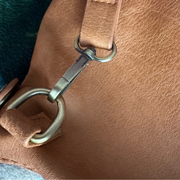 Antik Kraft Brown vegan leather crossbody bag (orange toned brown ) - Picture 3 of 7